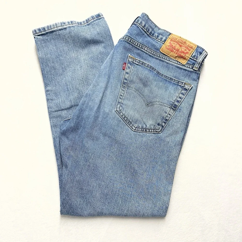 Levi's 505 Jeans Men's 36x30 Denim Medium Wash Classic Basics‎